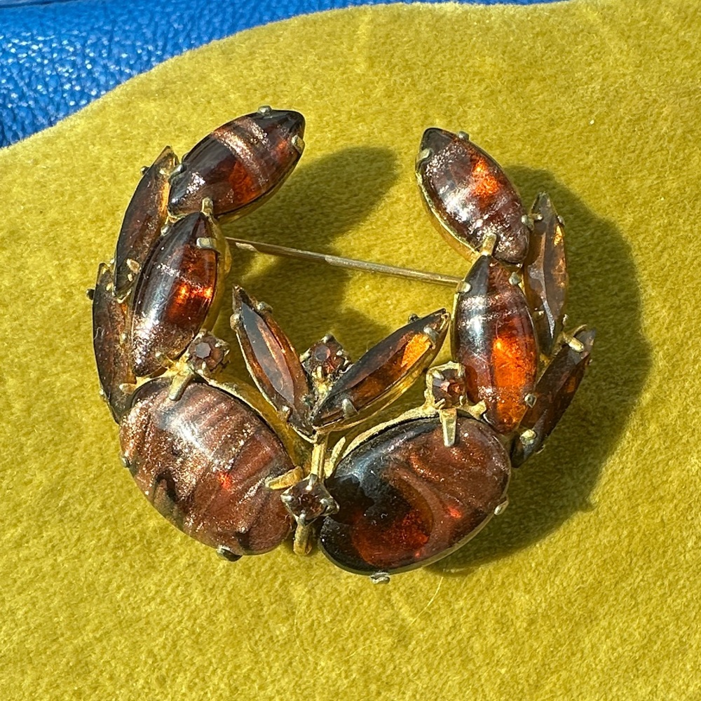 Juliana Verified Striped Topaz Glass Cabachon Vintage Brooch -Reference #1390